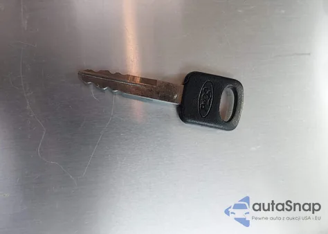 2009 Ford Crown Victoria Police/Police Interceptor z USA, uszkodzony, nr VIN 2FAHP71V89X100840